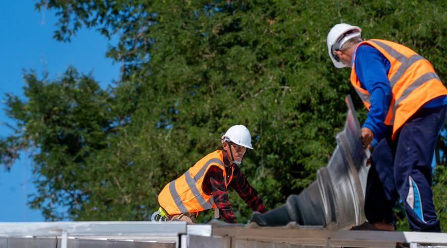 Professional new roof installation services in Geneva, IN